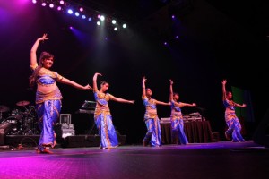 Bollywood Dance - Diwakar Performing Arts Group